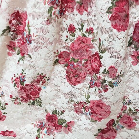 No Boundaries Women's White Short Sheer Lace Floral Stretch Blouse M (7-9) - Picture 3 of 8